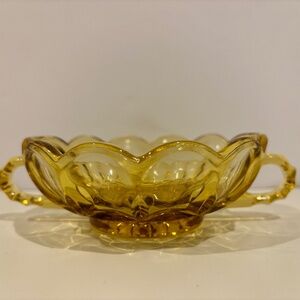 Vtg Anchor Hocking Amber Scalloped Edge Glass Bowl w/Handles
